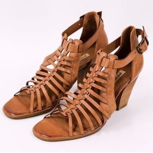 Paul Green Christy Brown Leather Block Heel Sandal